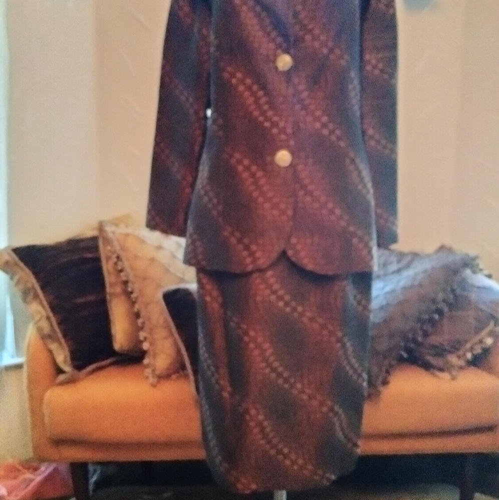 Brown formal first lady or mother of the bride 2 peice
